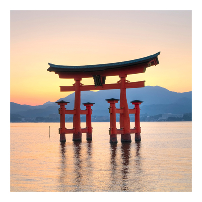 Vliestapete - Torii am Itsukushima - Fototapete Quadrat
